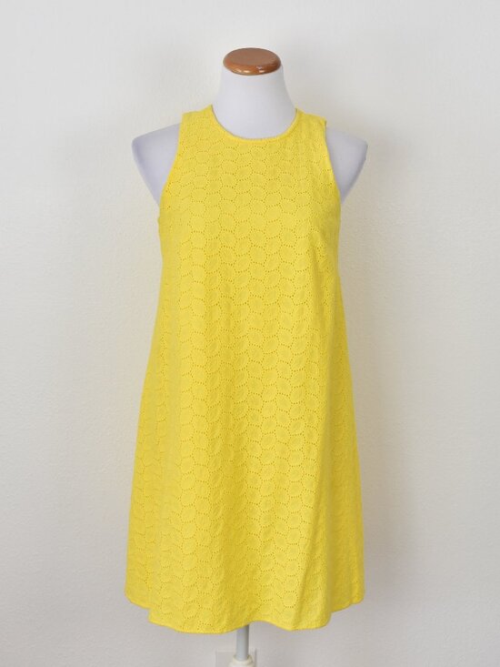 Calvin Klein Dresses & Skirts - Calvin Klein Eyelet Cotton Shift Dress - 8